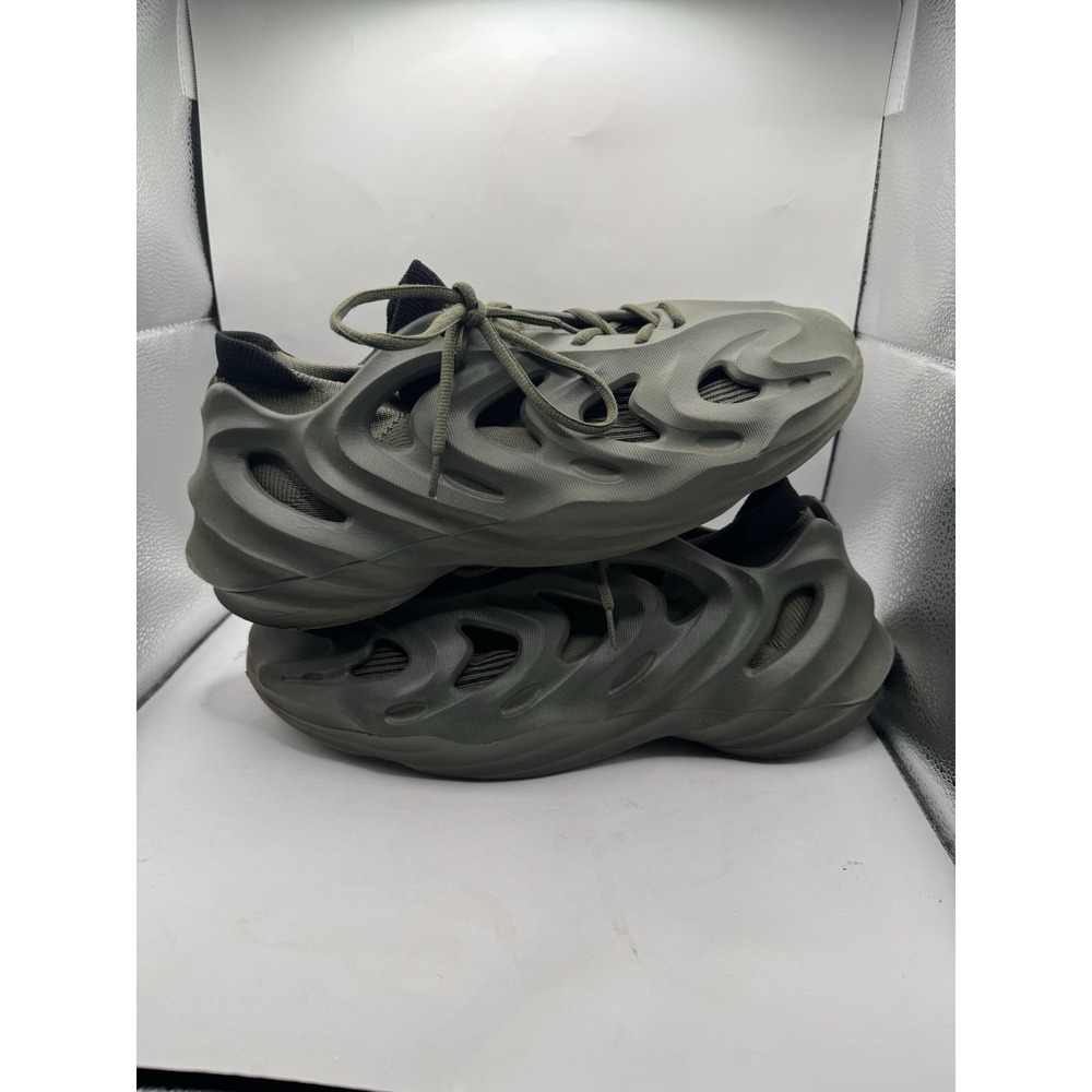 Inspired AdiFOM Q Dark Grey Athletic Sneakers Men Size 11 Unbranded Alternative